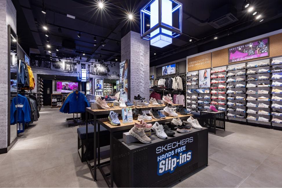 Skechers ouvre son quatrième magasin à Milan